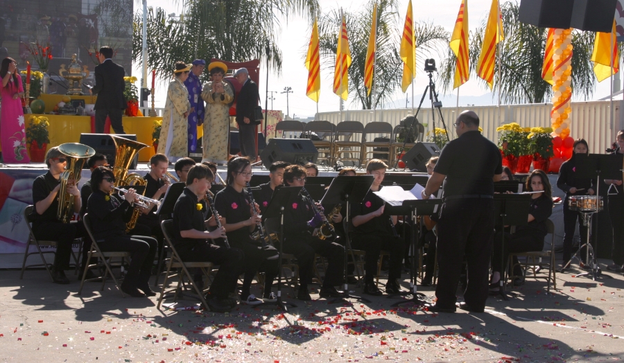 Golden Eagles Band